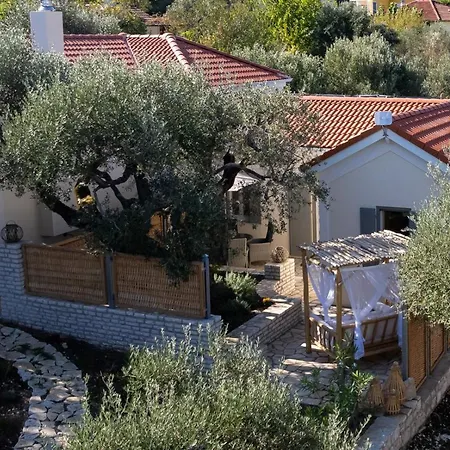 Olivea Premium Homes *