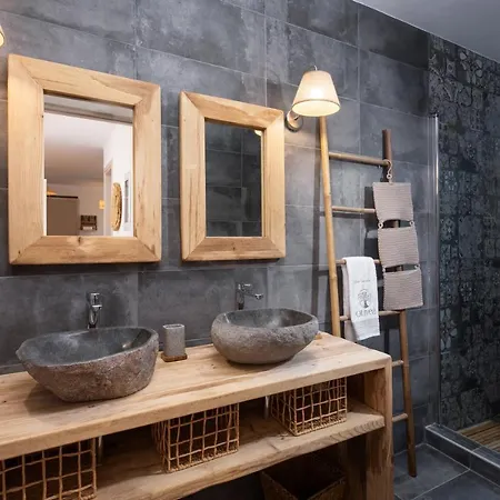 Olivea Premium Homes Σταυρός