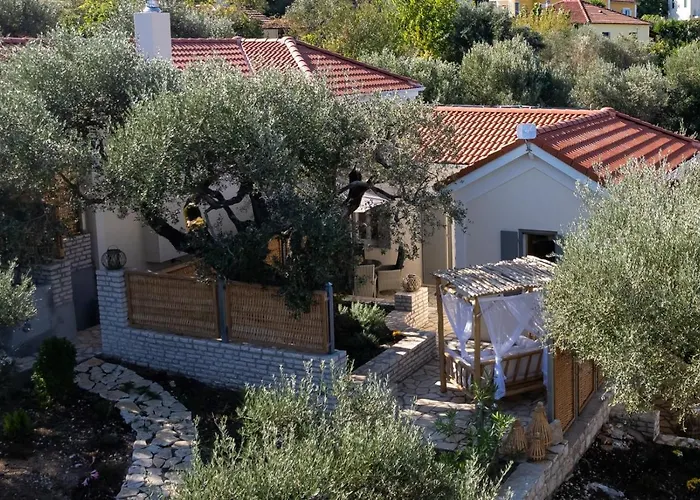 Olivea Premium Homes *